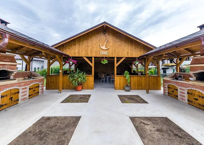 Kos Gæstehus Năvodari